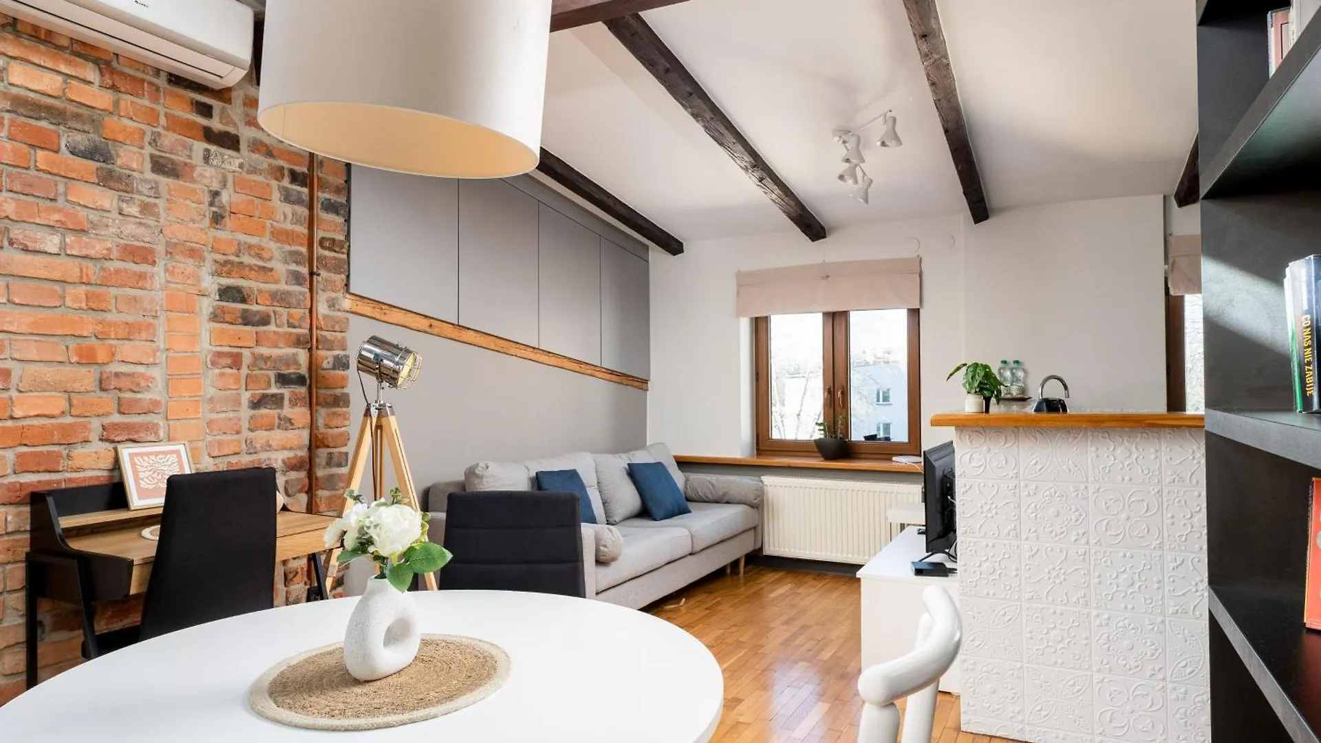 Park Krakowski Loft Apartment Poland