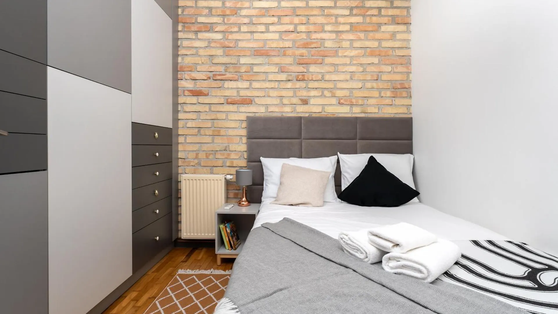 Park Krakowski Loft Apartment Poland